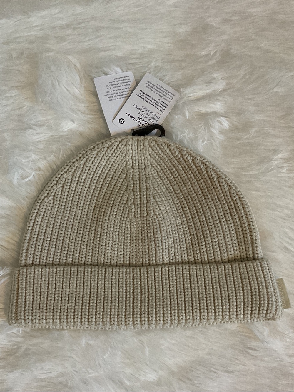 Lululemon Close-Fit-Wool Blend Ribbed Knit Beanie- Color(Natural Ivory) Size S/M
